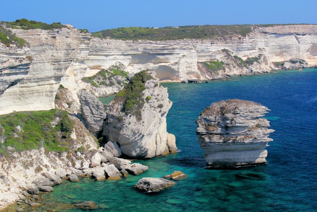 Pourquoi la Corse est-elle le paradis des amateurs de sports extrêmes ?